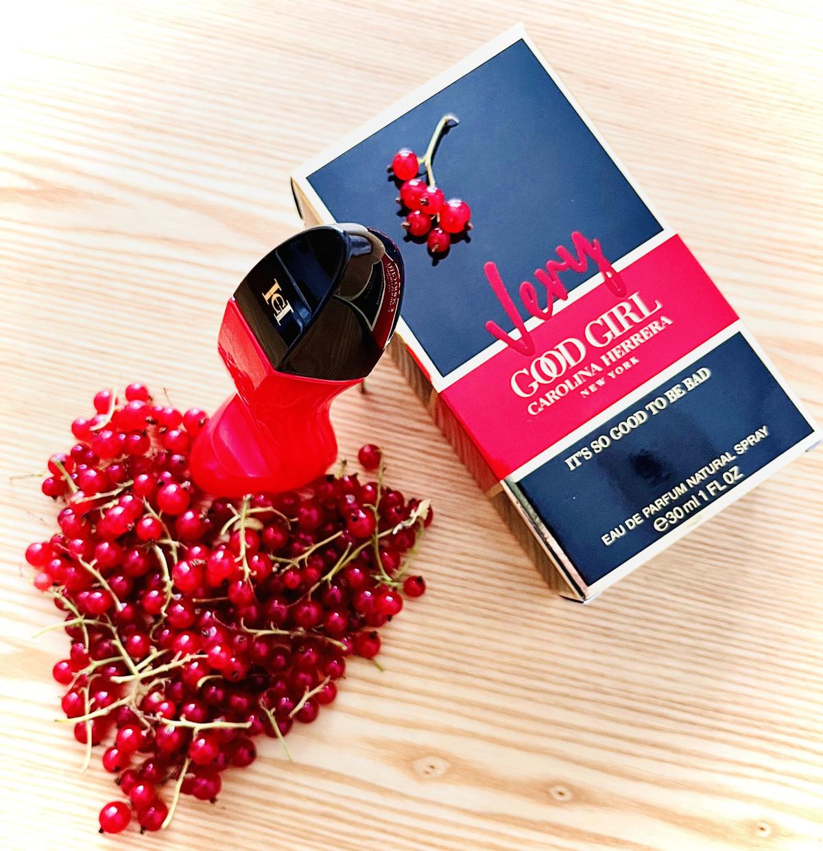 Carolina Herrera Very Good Gir - Perfume Fragrance Rose recension och pris