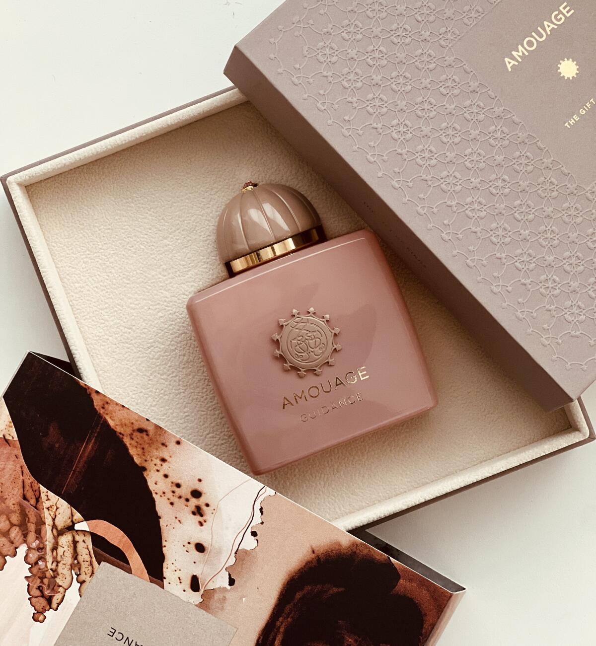 Amouage Guidance 46 Lineage Ou - Parfum Extrait Oil recension och pris